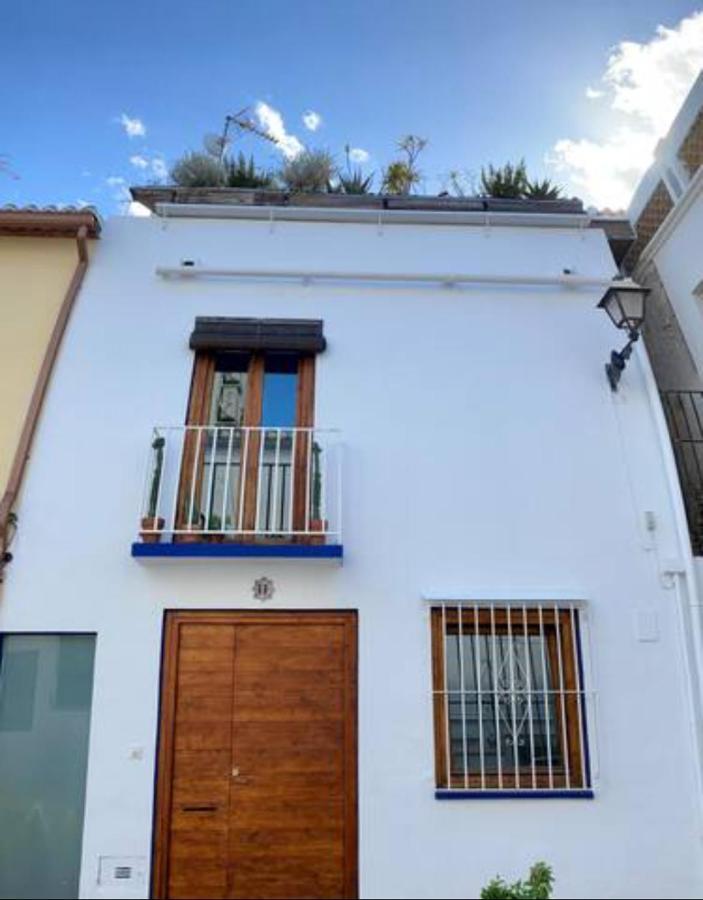Casa mediterránea en el céntrico casco antiguo a un paso del Mar Dénia Exterior foto